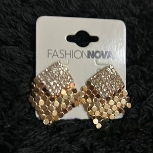 Fashion Nova gold earrings